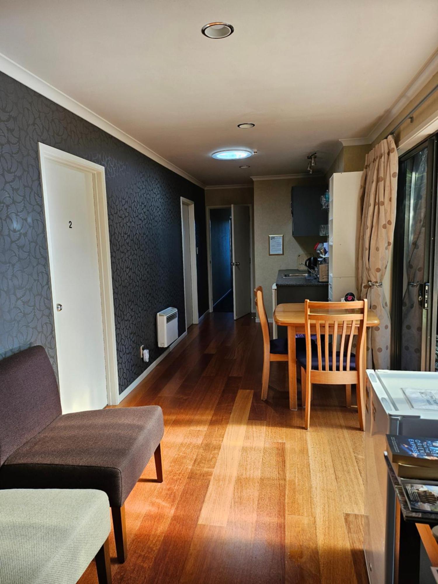 Heta Road B&B New Plymouth Exterior foto