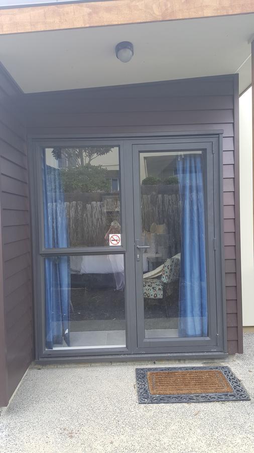 Heta Road B&B New Plymouth Exterior foto