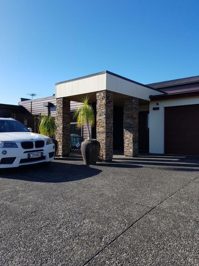 Heta Road B&B New Plymouth Exterior foto